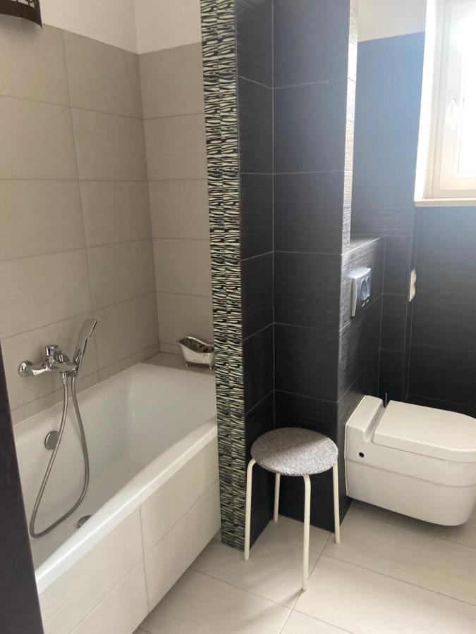Apartament Centrum Msciwoja غدينيا المظهر الخارجي الصورة